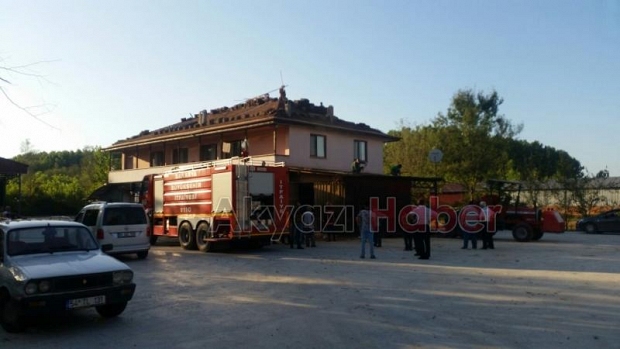 Kereste atölyesinde yangın