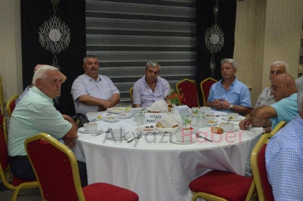 Kıraat Eğitim Merkezi İftar Programı Düzenledi