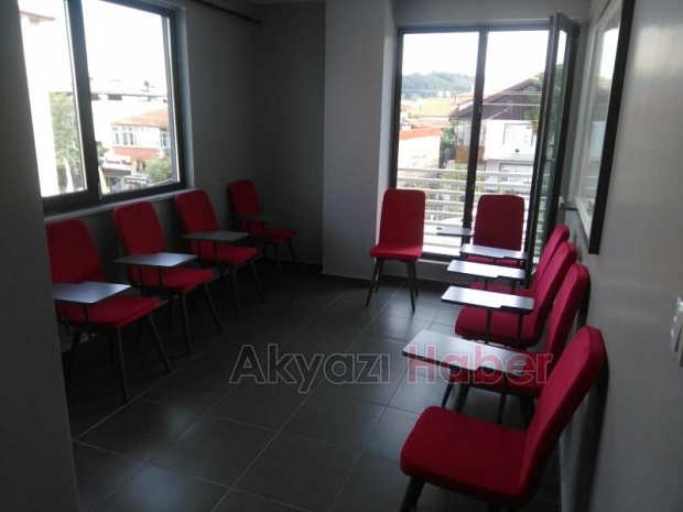 Kırmızı Otobüs Yabancı Dil Kursları Sakarya 