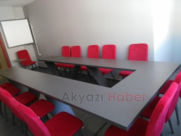 Kırmızı Otobüs Yabancı Dil Kursları Sakarya 