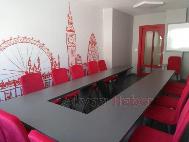 Kırmızı Otobüs Yabancı Dil Kursları Sakarya 