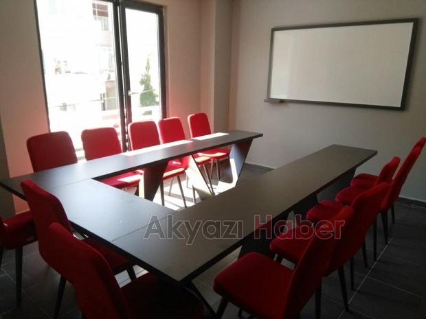 Kırmızı Otobüs Yabancı Dil Kursları Sakarya 