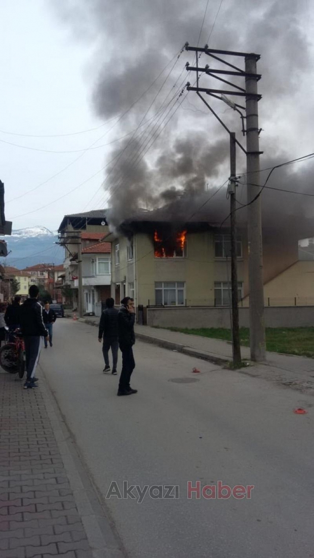  Korku dolu anlar Alev alev yandı