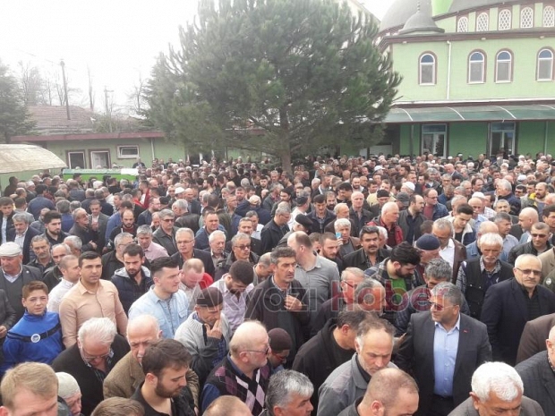 Küçücek İstiklal Mahalle Muhtarı Yusuf Şahin defnedildi