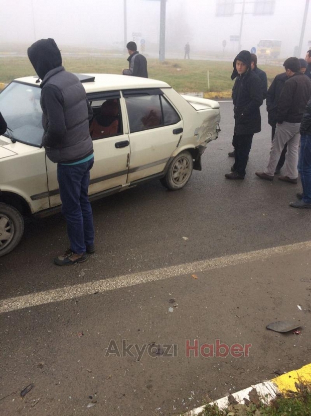 Küçücek Kavşağında Kaza