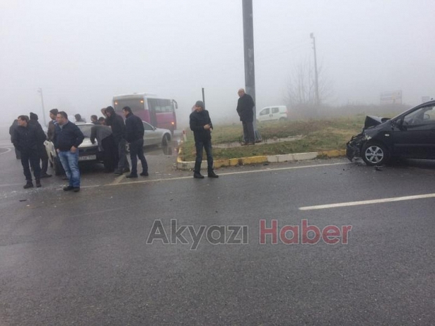 Küçücek Kavşağında Kaza
