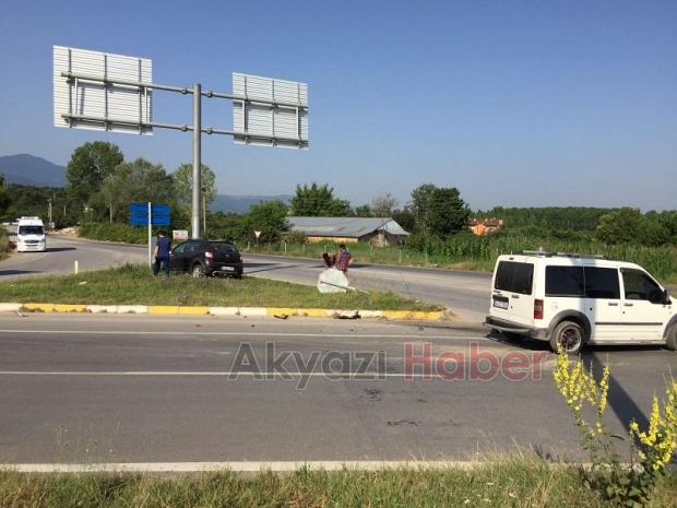 Küçücek Kavşağında Kaza