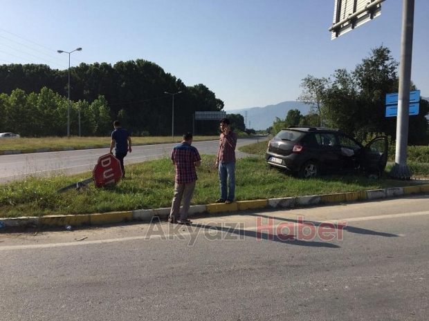 Küçücek Kavşağında Kaza