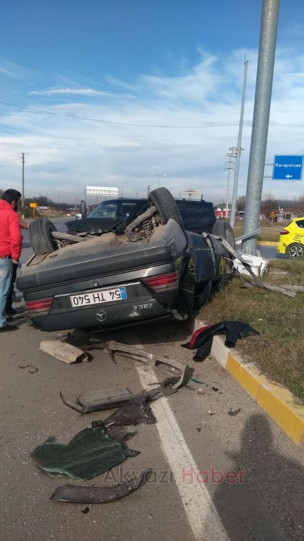 Küçücek Kavşağında Kaza