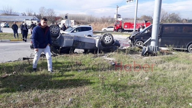 Küçücek Kavşağında Kaza