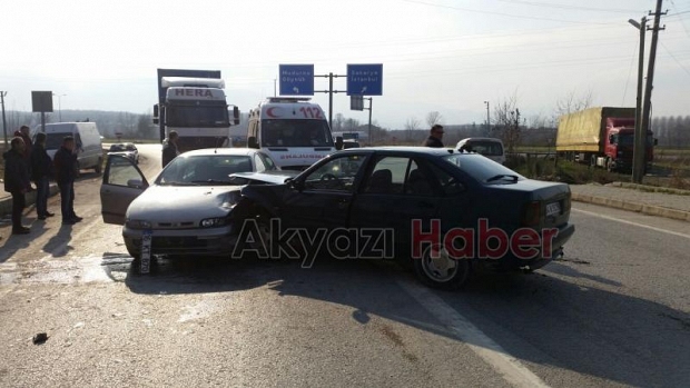 Küçücek Kavşağında Kaza