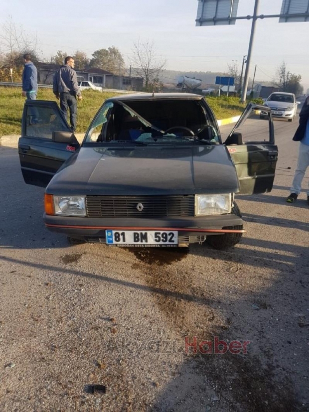 Küçücek Kavşağında Kaza 