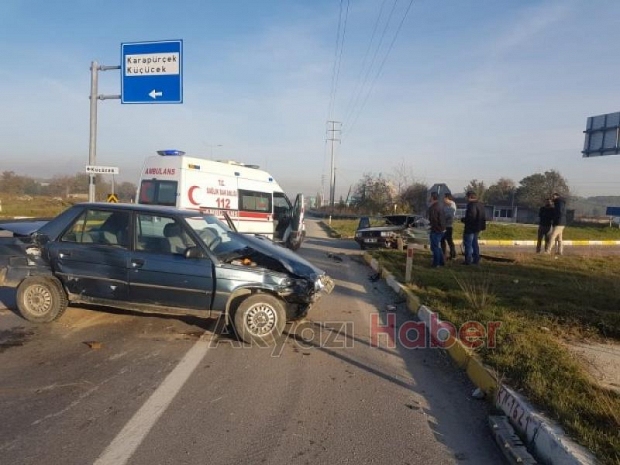 Küçücek Kavşağında Kaza 