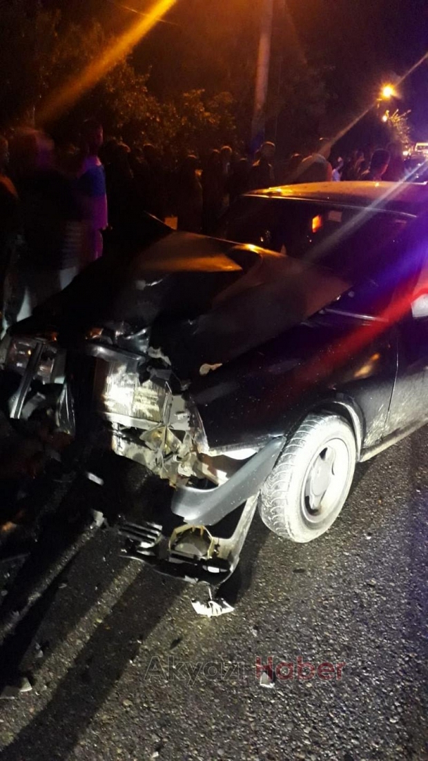 Küçücek Mahallesinde Otomobille Motosiklet Çarpıştı 