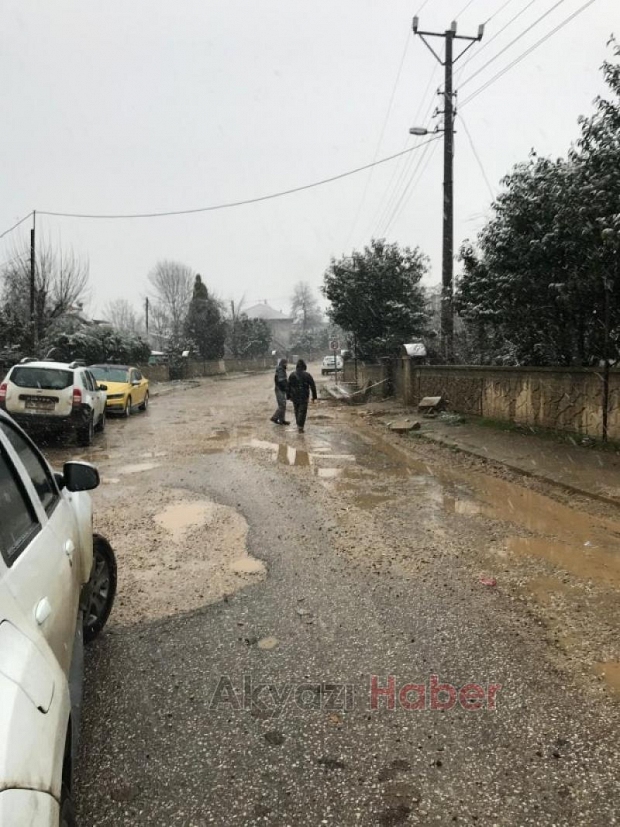 Küçücek'te bozuk yol tepkisi Belediye harekete geçti