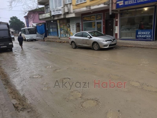 Küçücek’in Yol Sorunu Bitmiyor
