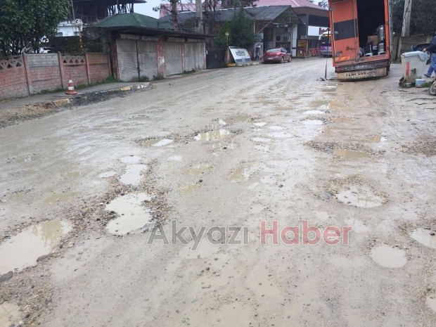 Küçücek’in Yol Sorunu Bitmiyor