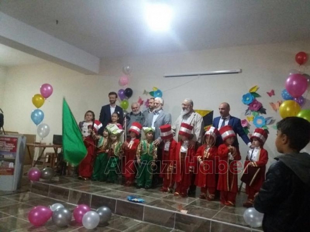  Kur'an Kursu öğrencilerinden yılsonu etkinliği
