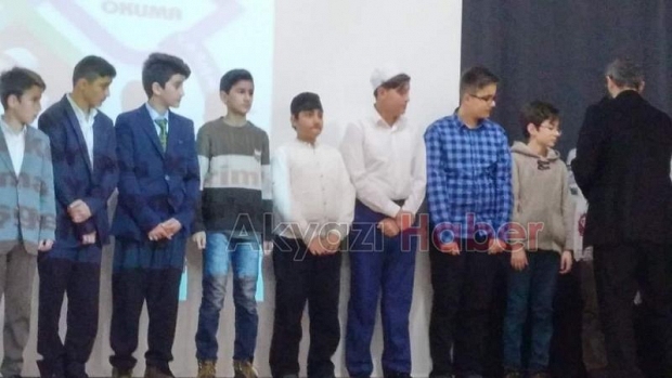Kuranı Kerimi güzel okuma yarışması düzenledi