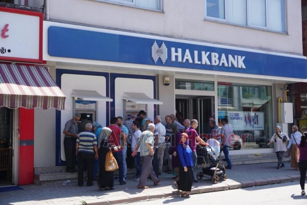 Kurban Bayramı İkramiyeleri Bugün Alınmaya Başlandı