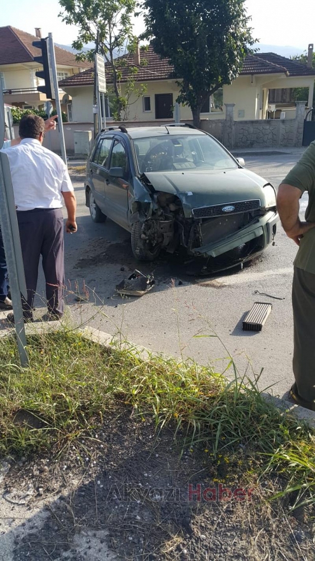 Jandarma aracı takla attı 3 yaralı