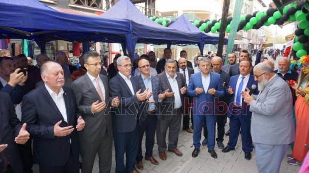 Lescon ve Madammoda Mağazaları Açıldı