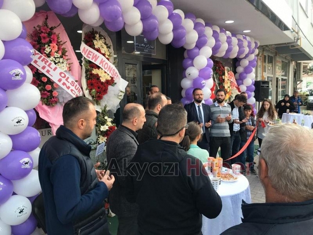 Madame Muko Dualarla Açıldı