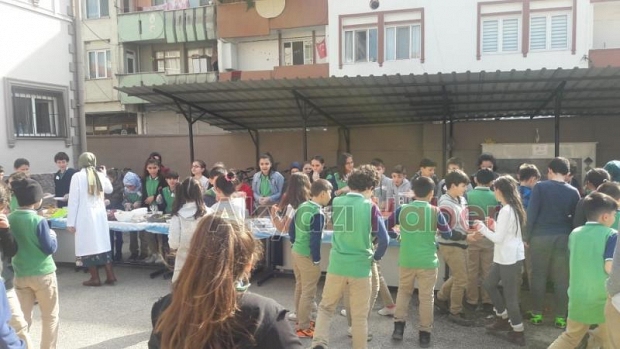 MADANOĞLU ORTAOKULUNDAN ELAZIĞA DESTEK KERMESİ