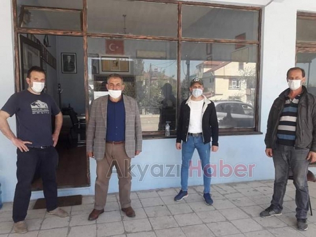Mahalle sakinlerine anons sisteminden kemençe dinletti