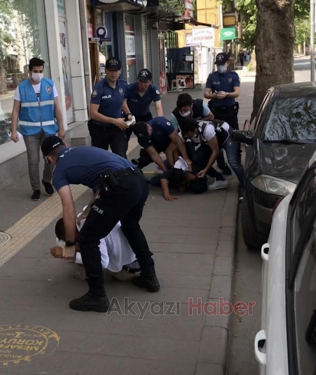 Maskesiz sokağa çıkıp polise mukavemette bulundular