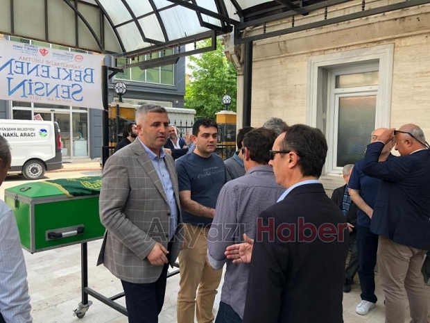 Mehmet Öztürkün halası Dualarla Defnedildi