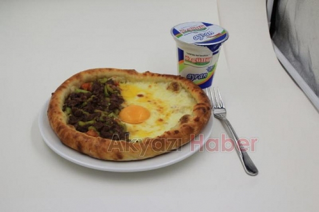 Meram Pide Karadeniz Yağlısı