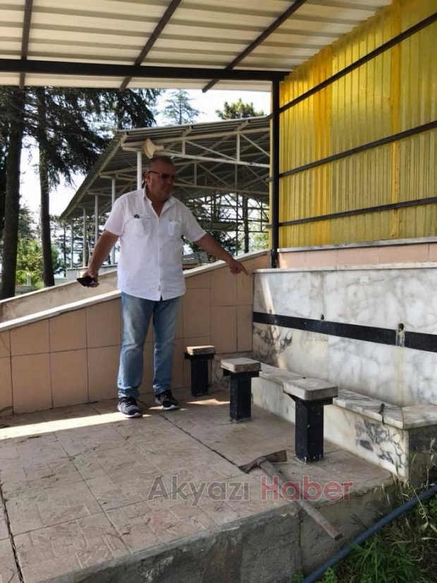 Mezarlık Musluklarını Çalan Hırsızlara Muhtar Tepkili