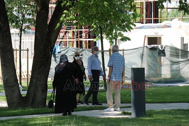Millet Bahçesi'ne akın ettiler