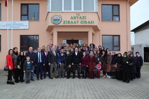 Milletvekili Atabek Kadın Çiftçilerle bir araya geldi