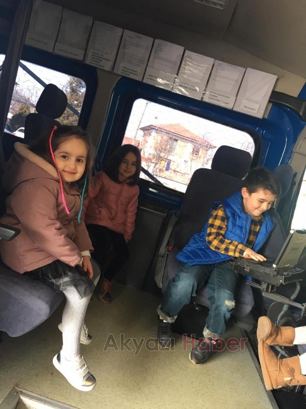 Miniklerden Jandarmaya Taziye Ziyareti