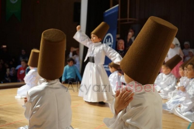 Miniklerin Yıl Sonu Gösterisi