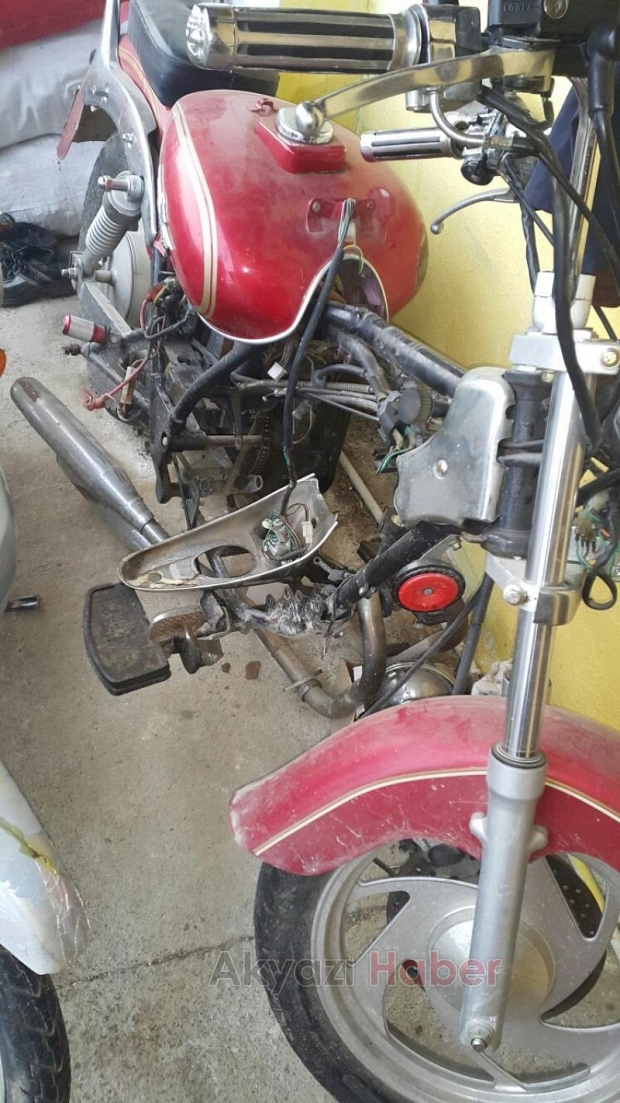 Motosiklet Hırsızları Yakalandı