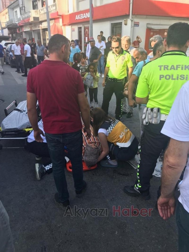 Motosiklet Kazası Sakarya  . Sakarya�nIn Kocaali Ilçesinde, Kontrolden Çıkan Hafif Ticari Araç, Karşı Yönden Gelen 3 Motosiklete Çarpıp, Devrildi.