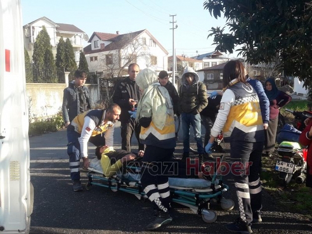 Motosiklet Otomobile çarptı