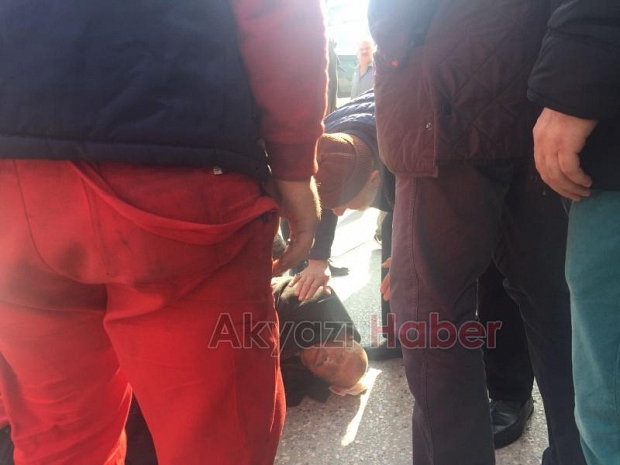 Motosiklet Sürücü Yaşlı Adama Çarptı