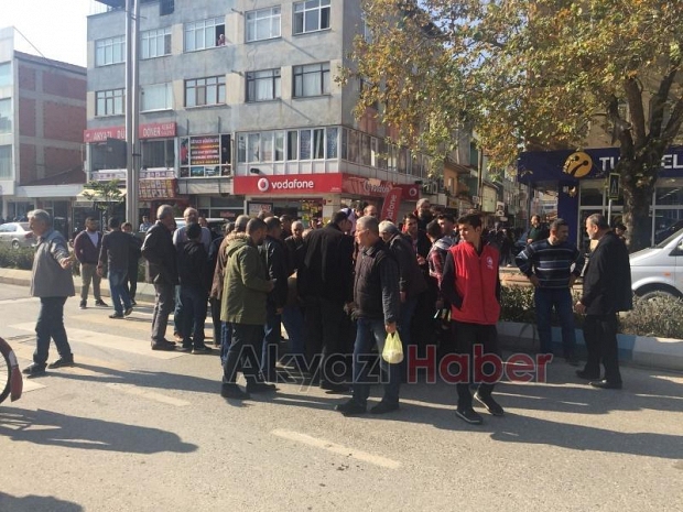 Motosiklet Sürücü Yaşlı Adama Çarptı
