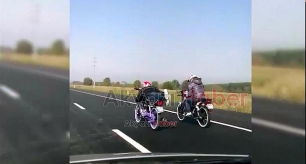Motosikletle Tehlikeli Hareketler