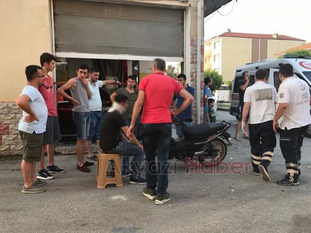 Motosikletten Düşen Genç Hastaneye Kaldırıldı