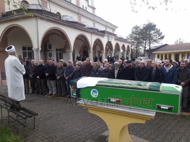 Mübeyyen Albayrak Defnedildi
