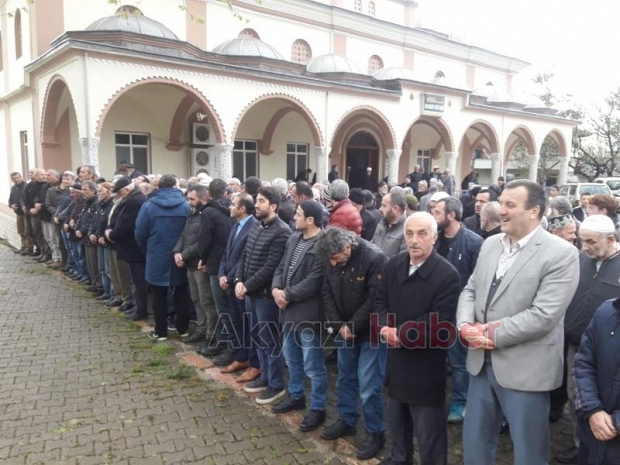 Mübeyyen Albayrak Defnedildi