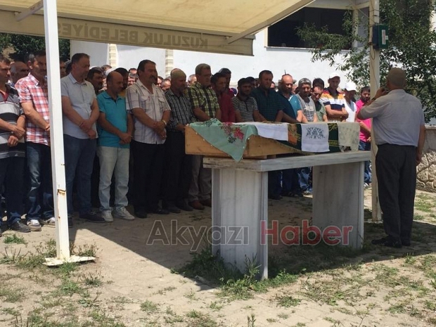 Mücella Ekrem Dualarla Defnedildi