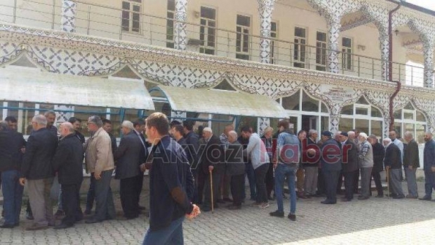 MUHAMMET SAKA DUALAR iLE DEFNEDiLDi