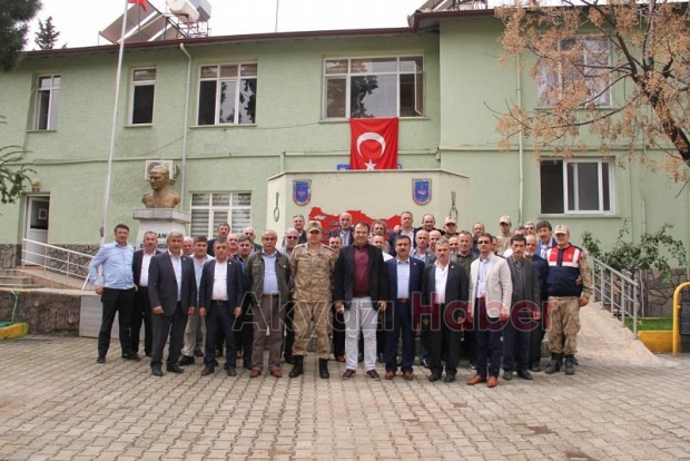 Muhtarlar Akyazı'ya Döndü