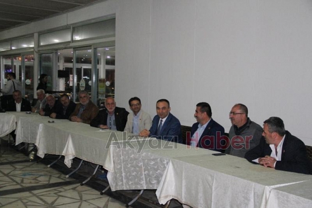 Muhtarlar Akyazı'ya Döndü